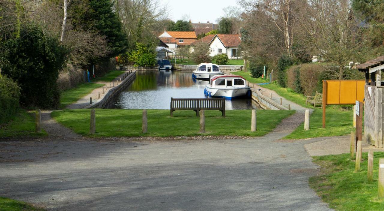 Regency Guest House Neatishead Buitenkant foto